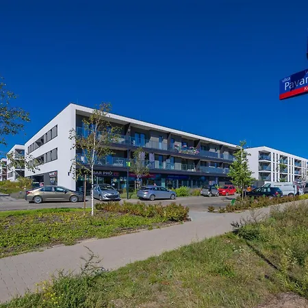 Comfortable With Parking By Renters * Βαρσοβία