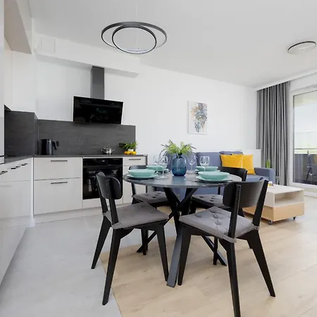 Comfortable With Parking By Renters *